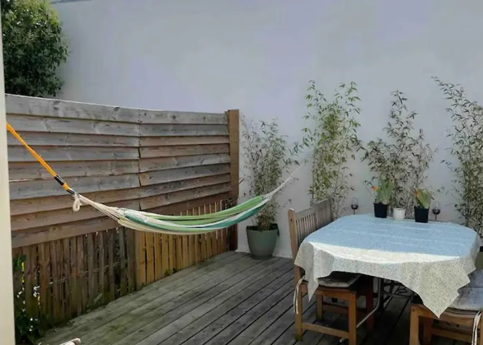 Charmante Maison De Avec Terasse Intime Holiday home *